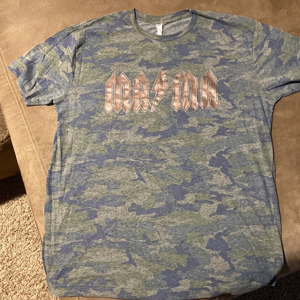 Custom Mama tee